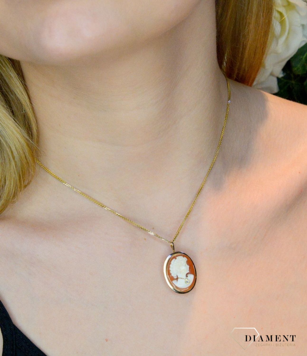 Złota broszka zawieszka 585 broszkowisior Pani Walewska BO 10A.jpg